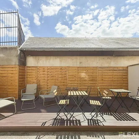 Apartment Charming 16m In 20 With Shared Terrace *