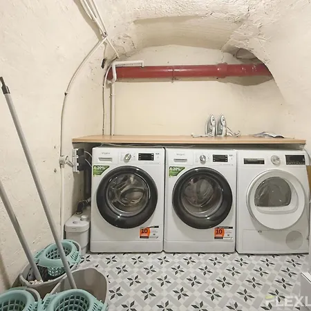 Charming 16m In 20 With Shared Terrace דירה פריז